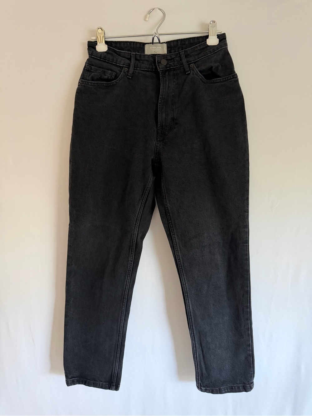 Everlane The Curvy 90s Cheeky Jean Organic Cotton Black 29 Crop